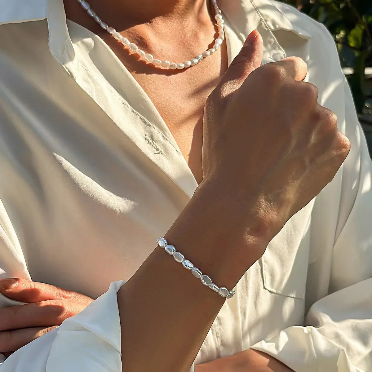 Pulseira barroca de pérolas imitadas para homens e mulheres, joias acrílicas frisadas, acessórios fashion simples